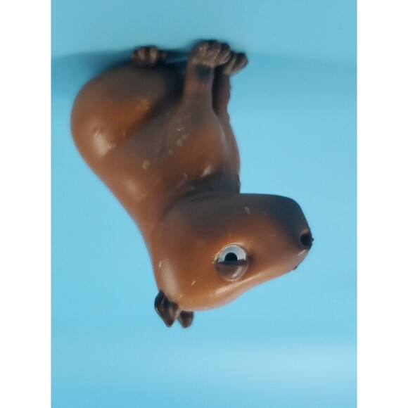 Disney  Mini Jakks Encanto  Isabela &  Capybara Madrigal Minature Figures - Picture 6 of 8